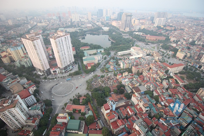 Unfurnished three bedrooms apartment for rent in Discovery building, Cau Giay district, Ha Noi
